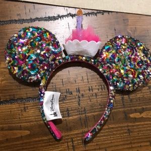 Minnie Mouse Cupcake/Birthday Headband